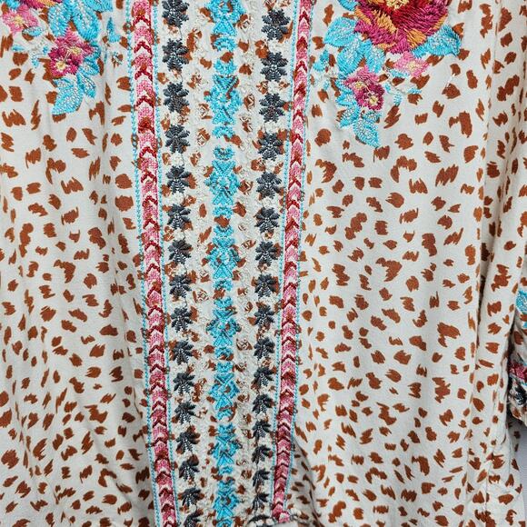 Impressions Boho Hippie Artsy Leopard Embroidered Top Cream/Camel Size S, - Picture 4 of 14